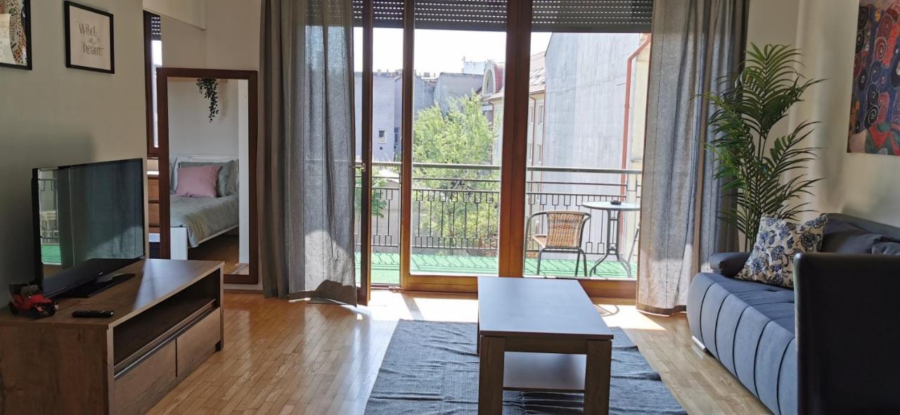 Kazinczy 52 B Apartment Budapeste Exterior foto